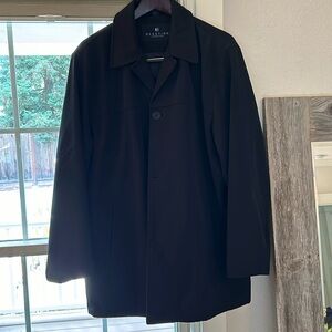 Kenneth Cole reaction rain coat